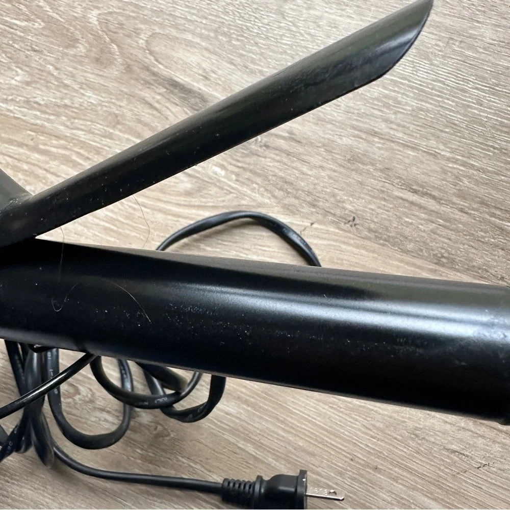 Wigo 1” curling iron